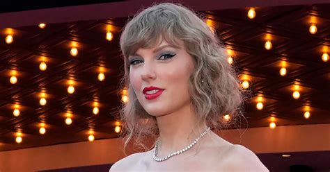 Fake Explicit Taylor Swift Images Swamp Social Media